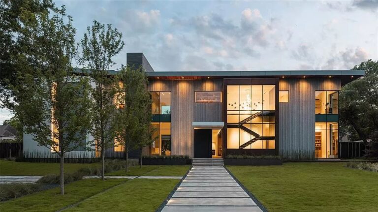 This Fabulous $17,555,000 Modern Home in Dallas was built for Entertainment and Peaceful Seclusion