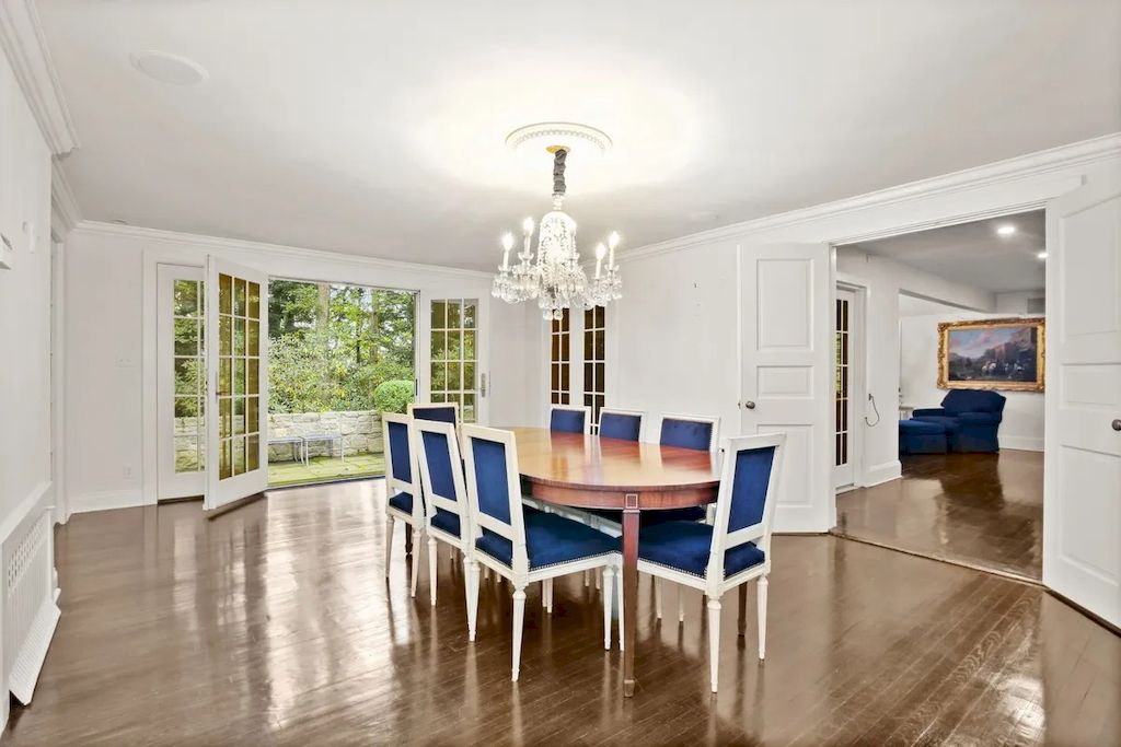 Truly-Unique-Residence-with-High-end-Amenities-in-Connecticut-Hits-Market-for-3595000-10