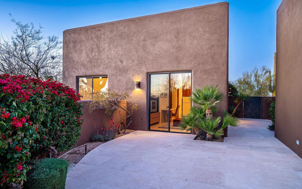 Gorgeous Residence in Arizona sells for $3,500,000 with spectacular views of Pinnacle Peak