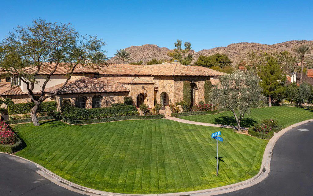 This $12,900,000 Paradise Valley Estate represents true timeless elegance