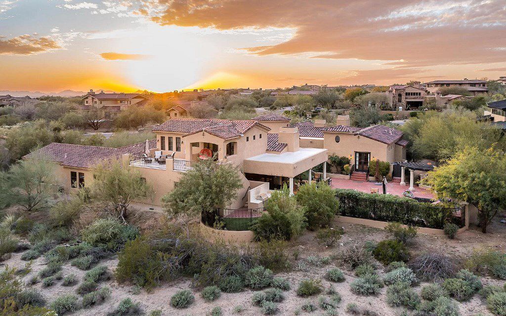 Spacious Arizona home asking for $5,250,000 provides a sense of peace and tranquility