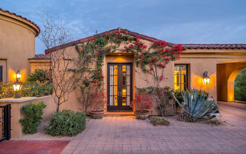 Spacious Arizona home asking for $5,250,000 provides a sense of peace and tranquility