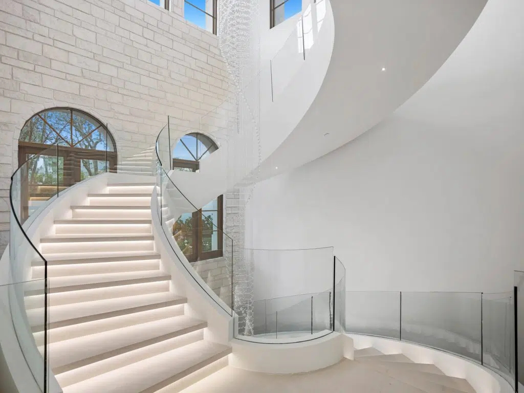 A-Brand-New-Masterfully-Designed-Hilltop-Villa-in-Newport-Coast-hits-The-Market-for-35000000-28