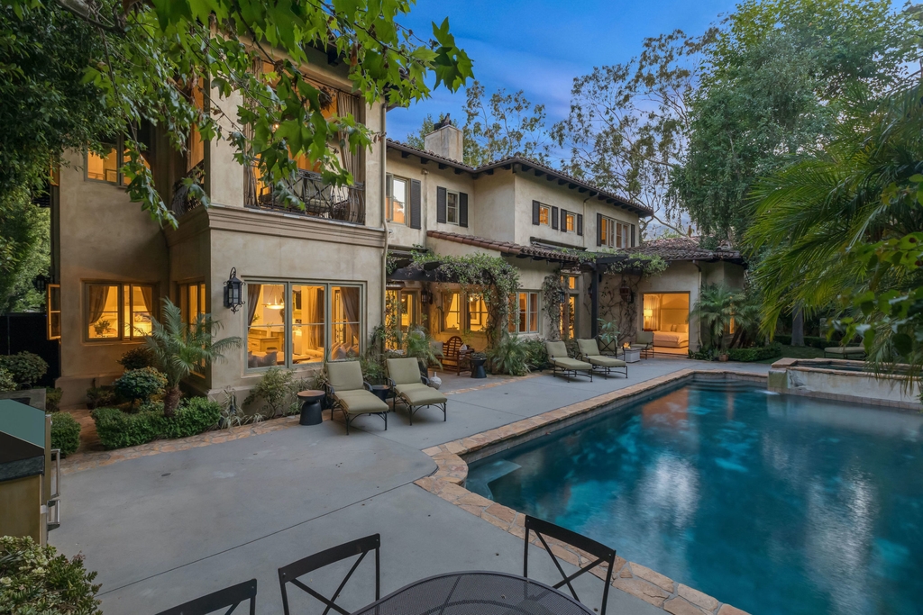 The Villa in Beverly Hills is a former celebrity Mediterranean Estate set behind the guarded gates of The Summit now available for sale. This home located at 12094 Summit Cir, Beverly Hills, California