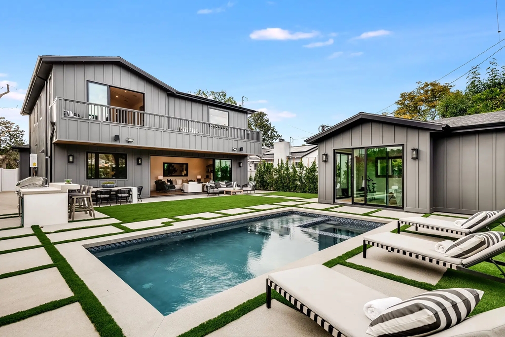 The Home in Studio City is a gorgeous new construction in prestigious Colfax Meadows perfect for indoor outdoor entertaining now available for sale. This home located at 4210 Kraft Ave, Studio City, California