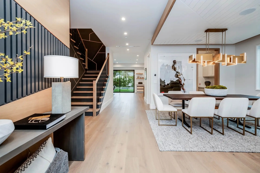 The Home in Studio City is a gorgeous new construction in prestigious Colfax Meadows perfect for indoor outdoor entertaining now available for sale. This home located at 4210 Kraft Ave, Studio City, California