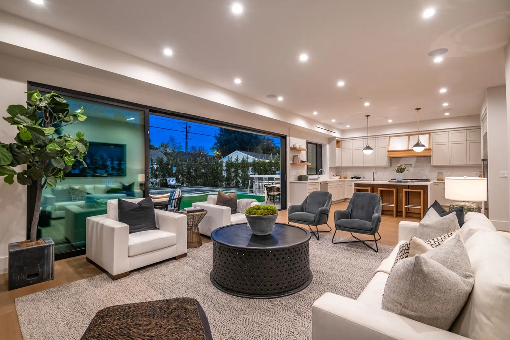 The Home in Studio City is a gorgeous new construction in prestigious Colfax Meadows perfect for indoor outdoor entertaining now available for sale. This home located at 4210 Kraft Ave, Studio City, California