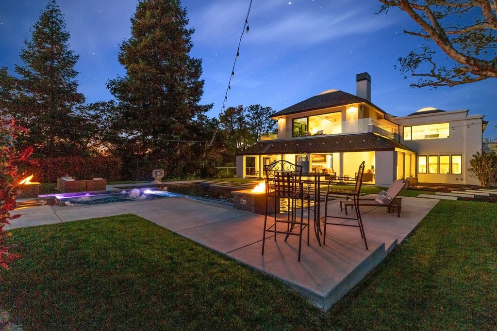 The Home in Orinda is a modern sanctuary with both privacy and ample outdoor space for entertaining now available for sale. This house located at 99 Tappan Ln, Orinda, California