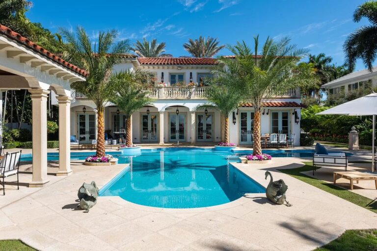 A Wonderful Mediterranean Villa in Palm Beach with Exquisite Finishes Asking for $49,500,000
