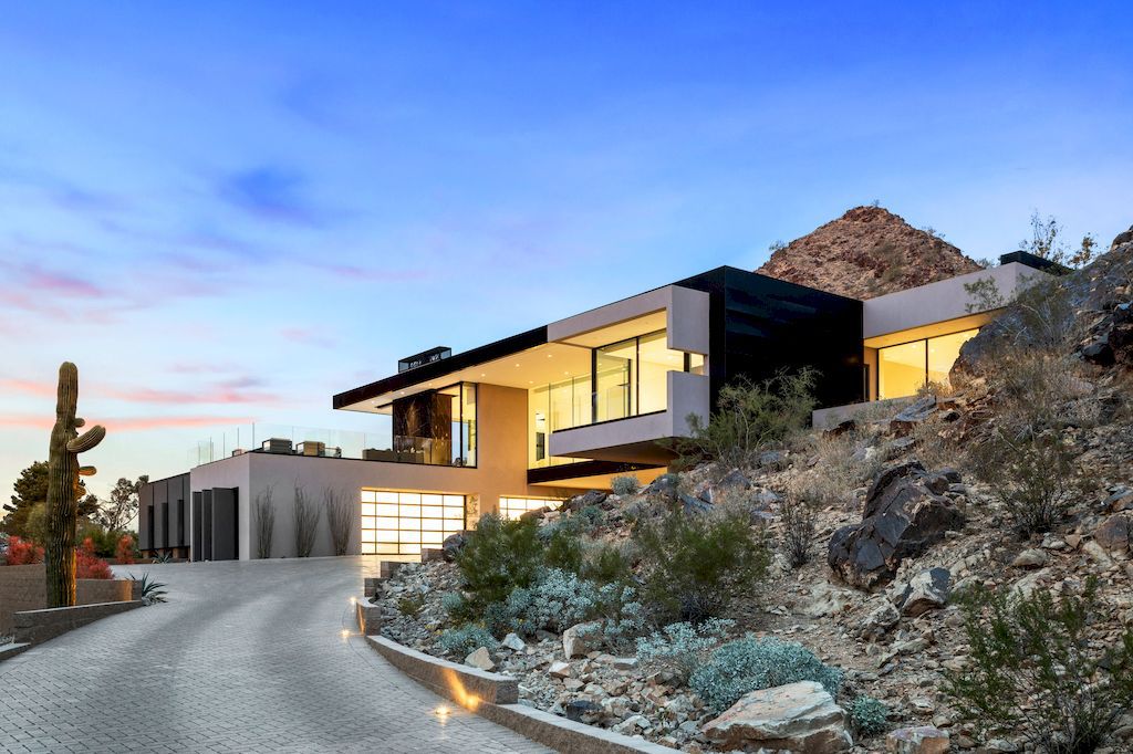 Desert Jewel Residence in Arizona by Kendle Design Collaborative