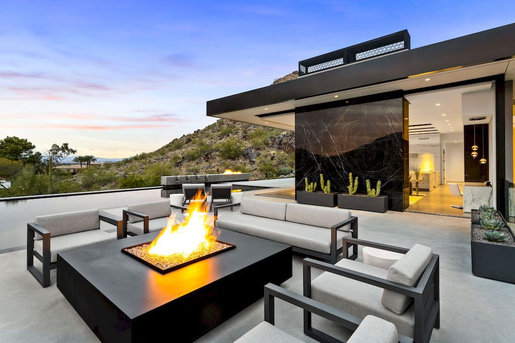 Desert-Jewel-Residence-in-Arizona-by-Kendle-Design-Collaborative-5