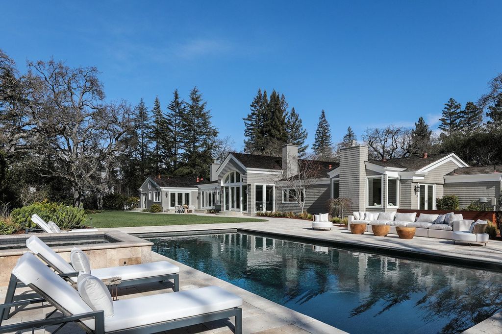 Entirely-Remodeled-Home-with-Huge-Entertaining-Spaces-in-Atherton-for-Sale-at-13800000-19