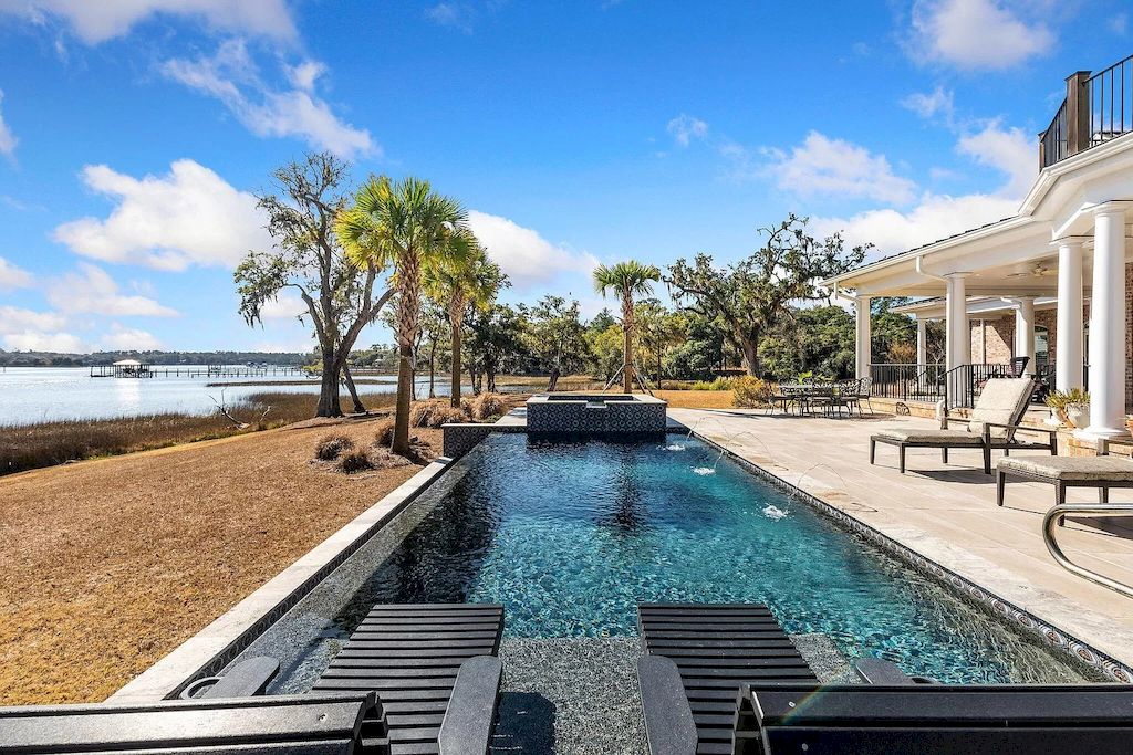 High-end-Custom-Built-Home-with-Breathtaking-Water-Views-in-South-Carolina-on-Market-for-8500000-26