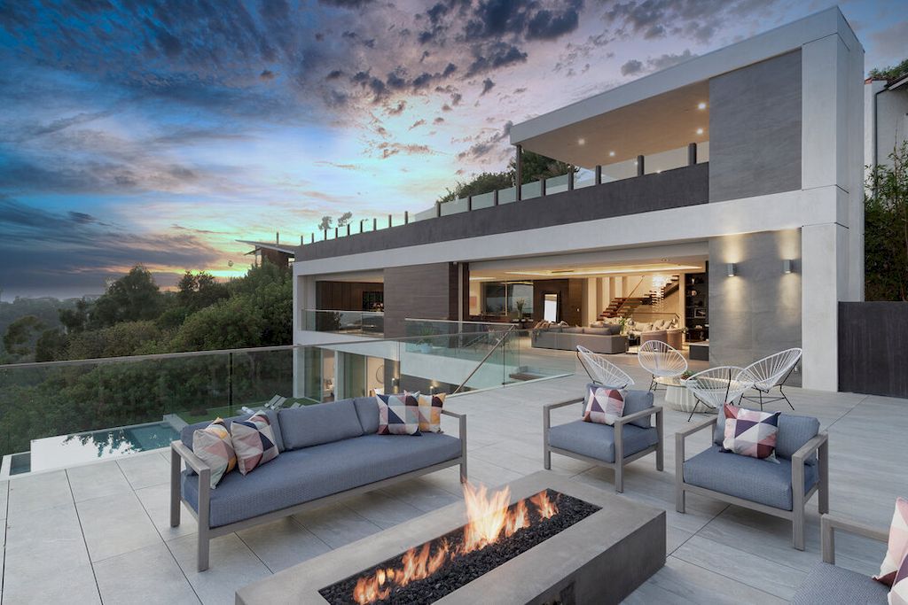 Luxury-Modern-House-Los-Tilos-in-Los-Angeles-by-Whipple-Russell-18