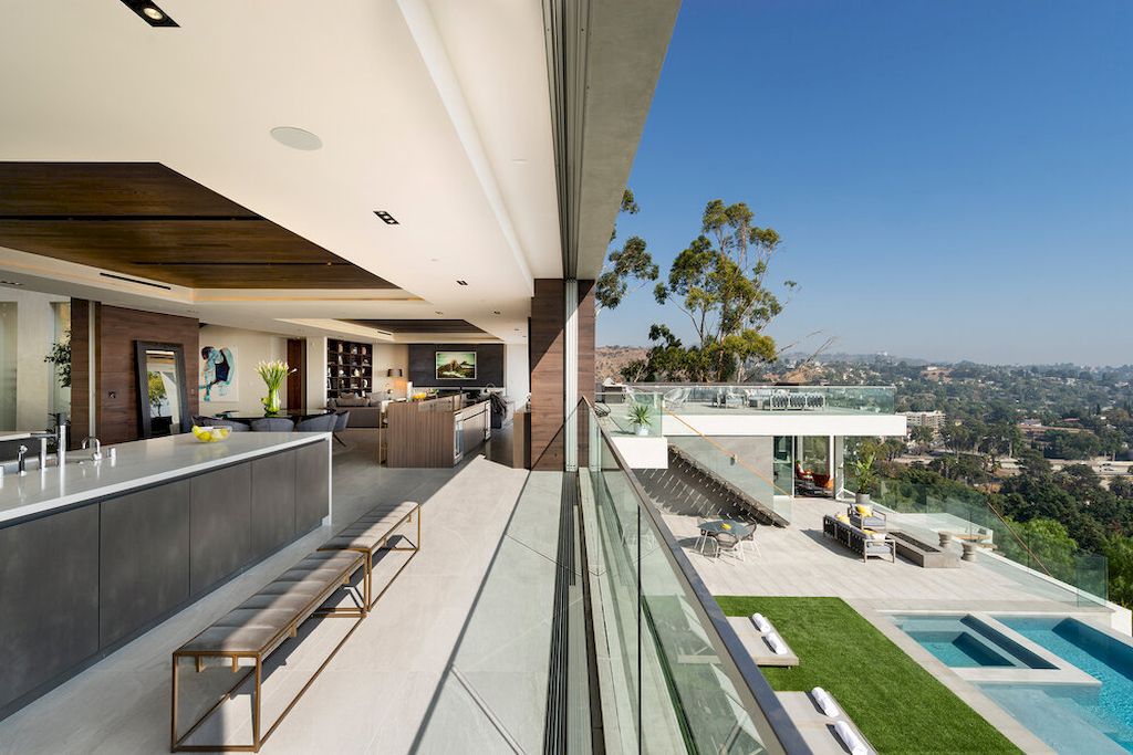 Luxury-Modern-House-Los-Tilos-in-Los-Angeles-by-Whipple-Russell-20