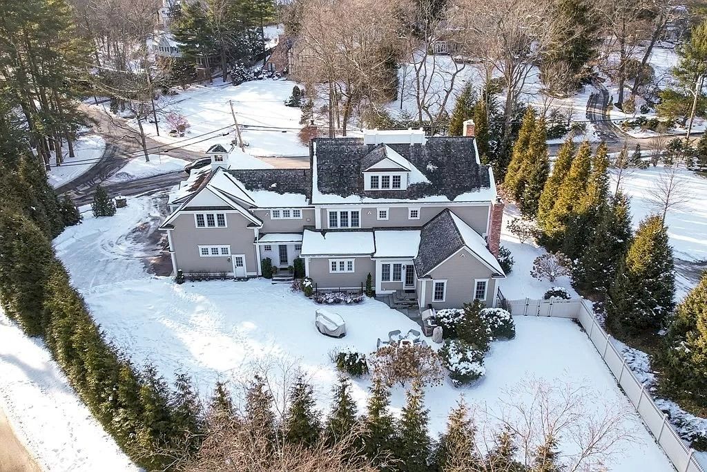 The Home in Massachusetts is a luxurious home set on a gorgeous private lot now available for sale. This home located at 92 Hundreds Rd, Wellesley, Massachusetts; offering 06 bedrooms and 09 bathrooms with 8,602 square feet of living spaces.
