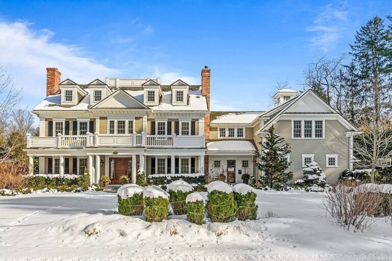 Luxury Property with Timeless Architecture and State-of-the-art Technology in Massachusetts Listed at $4,995,000