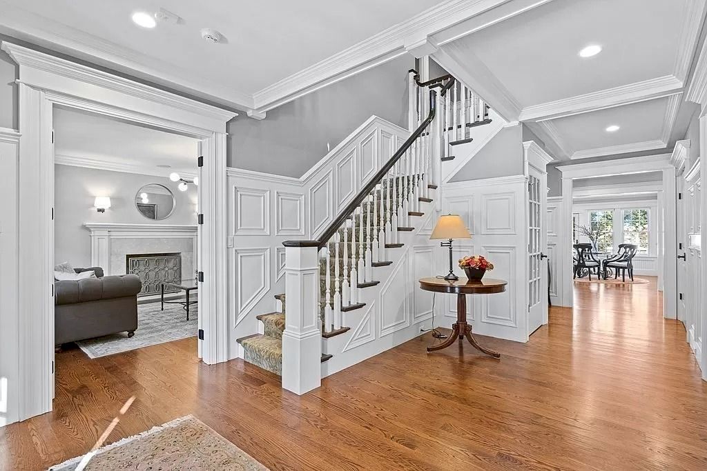 Luxury-Property-with-Timeless-Architecture-and-State-of-the-art-Technology-in-Massachusetts-Listed-at-4995000-40