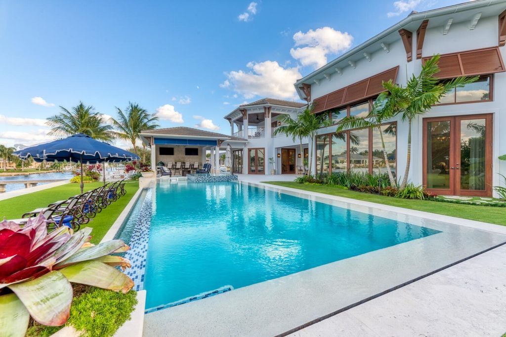 Magnificent-Custom-Built-Home-located-on-A-Breathtaking-Lot-in-North-Palm-Beach-Asking-for-14900000-30