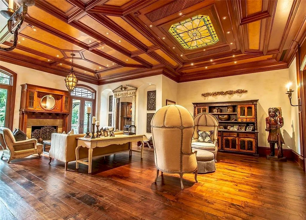 Magnificent-Estate-Built-with-Unsurpassed-Quality-Craftsmanship-and-Finest-Materials-in-Michigan-Listed-at-5699000-23