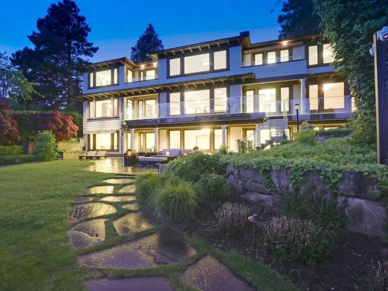 Magnificent Gated Waterfront House in White Rock with Ocean View Asks for C$14,888,000