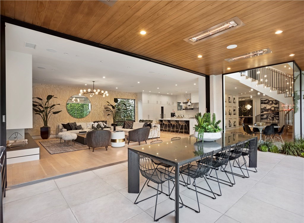 The Home in Newport Beach is a soft contemporary residence located in the highly sought-after Newport Heights neighborhood now available for sale. This home located at 2617 Clay St, Newport Beach, California; 