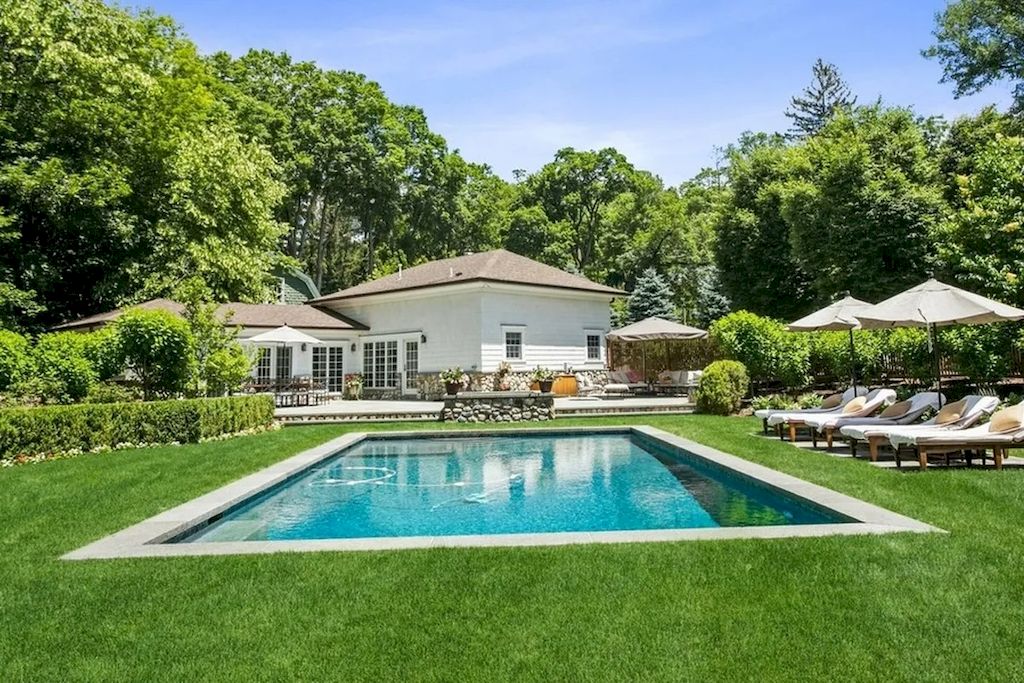 Pristine-Colonial-Farmhouse-Compounds-in-New-Jersey-Listed-at-6650000-4