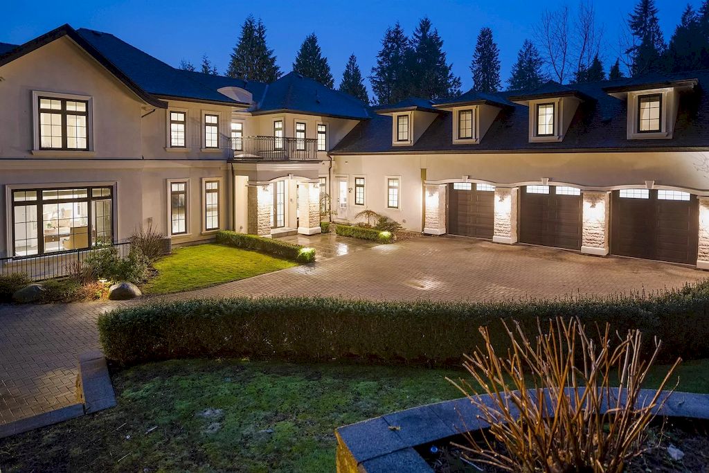 Private-Gated-Mansion-in-West-Vancouver-with-Beautiful-Gardens-Lists-for-C6899000-27