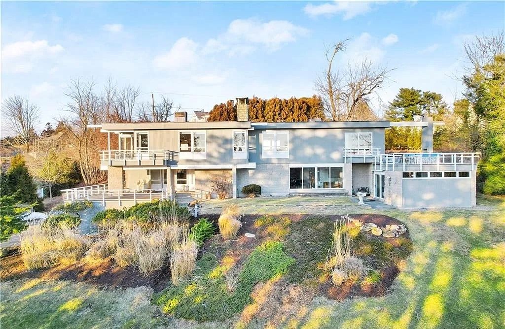 The Home in Connecticut is a luxurious home evoking the essence of mid-century modern now available for sale. This home located at 295 Compo Rd S, Westport, Connecticut; offering 04 bedrooms and 04 bathrooms with 4,593 square feet of living spaces.