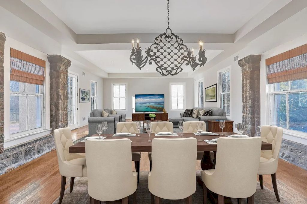 Spectacular-Stone-Mansion-in-New-Jersey-Hits-Market-for-7500000-14