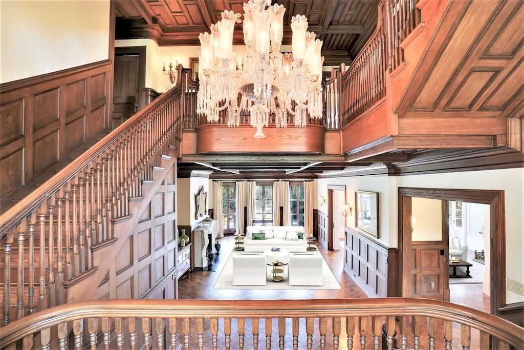 Spectacular-Stone-Mansion-in-New-Jersey-Hits-Market-for-7500000-19