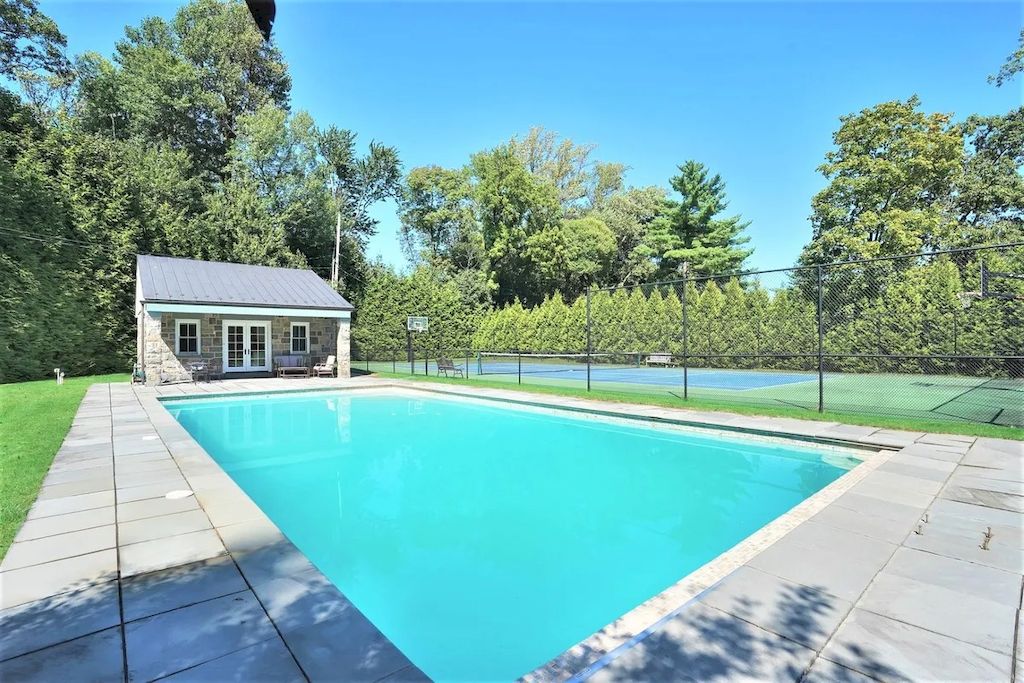 The Home in New Jersey is a luxurious home being undergone a major expansion to offer it all now available for sale. This home located at 85 Stewart Rd, Short Hills, New Jersey; offering 07 bedrooms and 09 bathrooms with 2.42 acres of land.