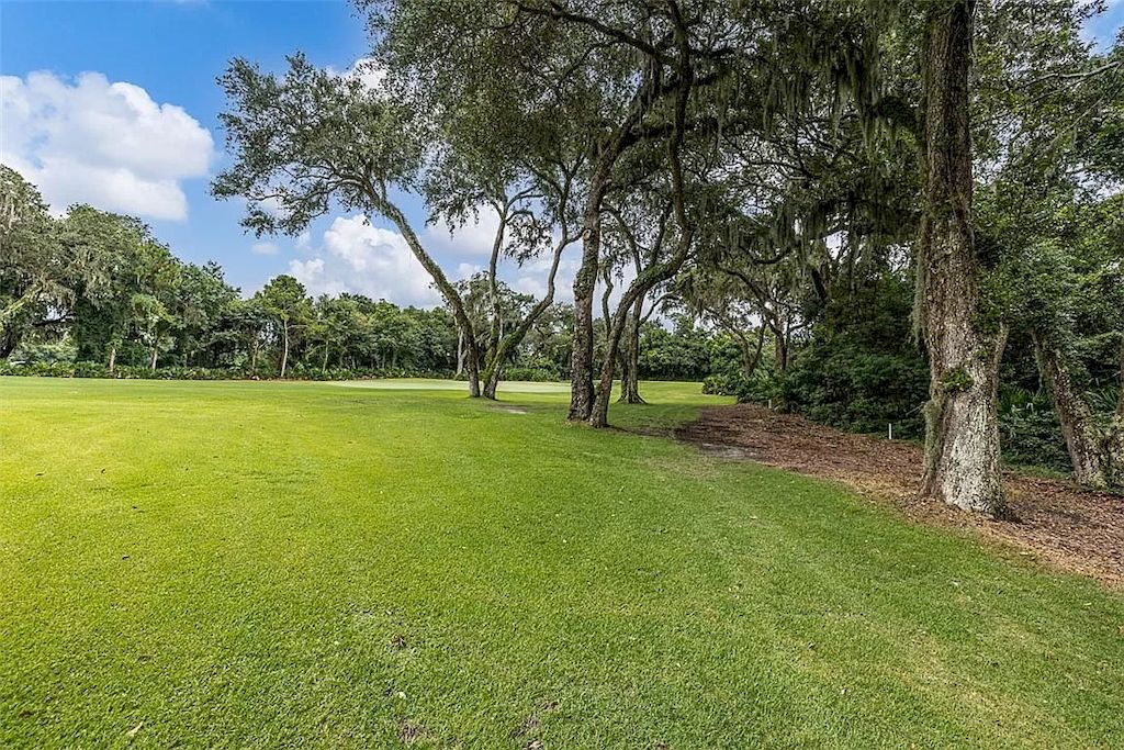 The Home in Georgia is a luxurious home fully furnished with comfort and elegance now available for sale. This home located at 316 Forest Oaks, Saint Simons Island, Georgia; offering 05 bedrooms and 07 bathrooms with 7,586 square feet of living spaces. 