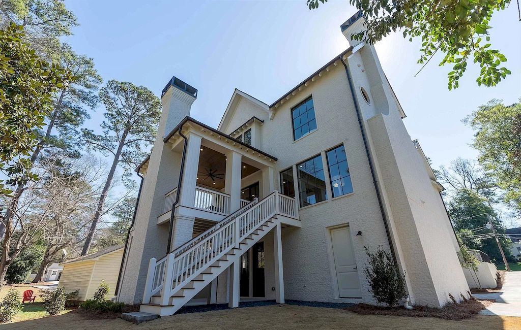 Tastefully-Designed-for-Beauty-and-Comfort-Throughout-this-Gorgeous-Home-in-Georgia-Listed-at-3495000-18