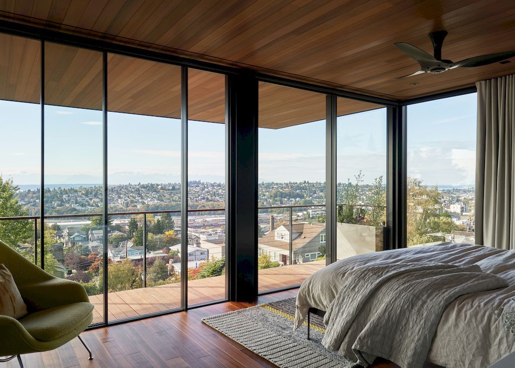 The Perch House with Verdant Courtyard in Seattle by Chadbourne + Doss