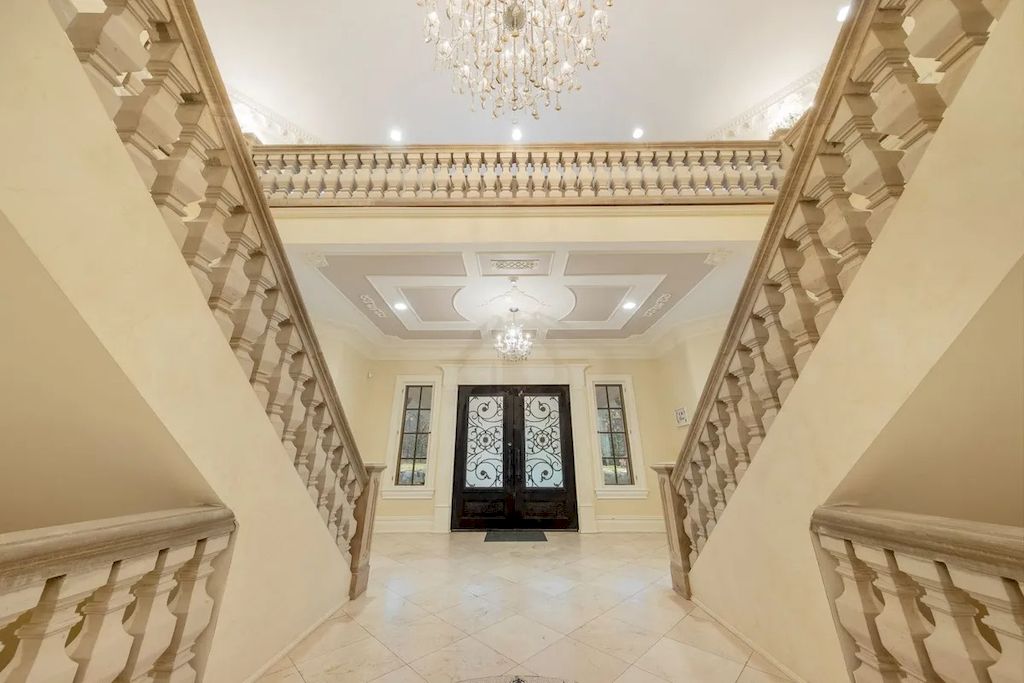 This-12800000-Masterfully-Designed-Home-in-New-Jersey-Features-Exquisite-Details-and-Modern-Finishes-2