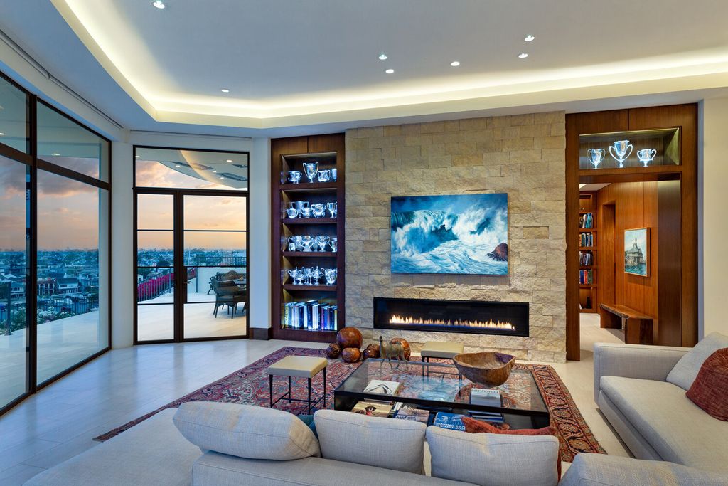 The Home in Corona Del Mar is an astounding architectural masterpiece features walls of glass overlooking Newport Harbor now available for sale. This house located at 1523 Dolphin Ter, Corona Del Mar, California