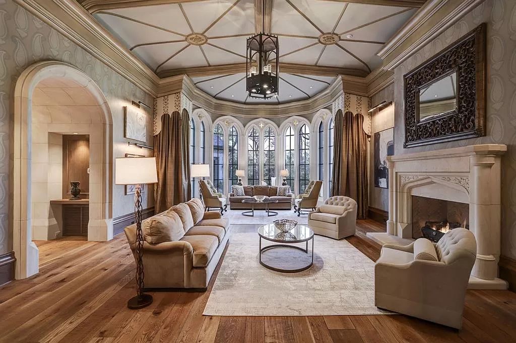 This-17900000-English-Manor-Estate-in-Houston-was-Built-of-Only-The-Finest-Materials-11