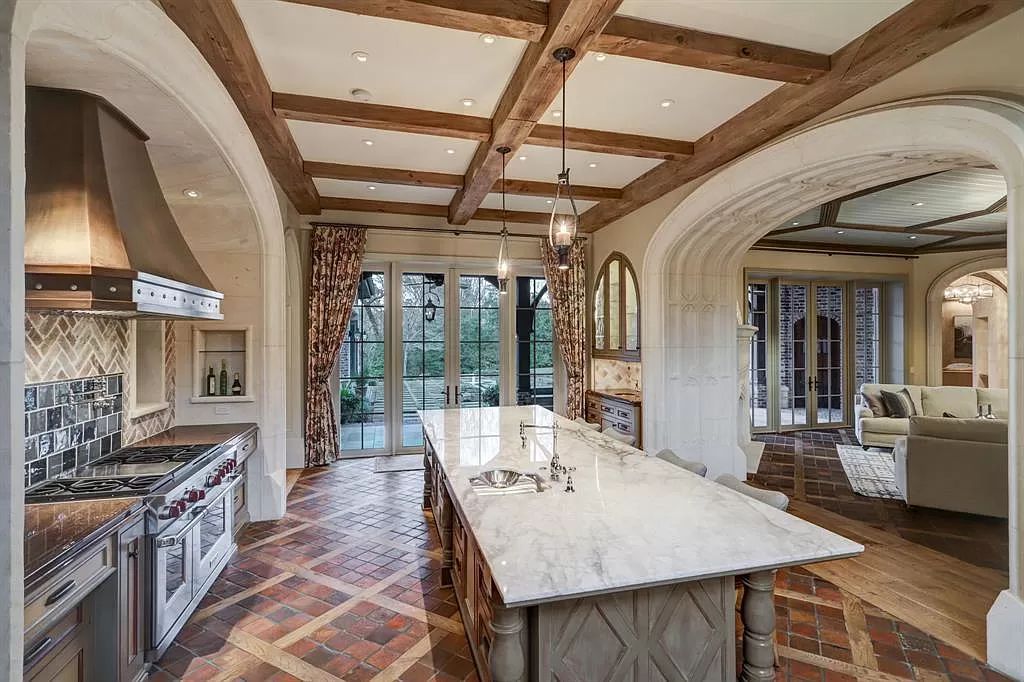 This-17900000-English-Manor-Estate-in-Houston-was-Built-of-Only-The-Finest-Materials-21