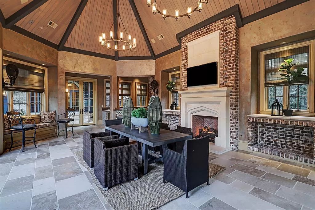 This-17900000-English-Manor-Estate-in-Houston-was-Built-of-Only-The-Finest-Materials-7