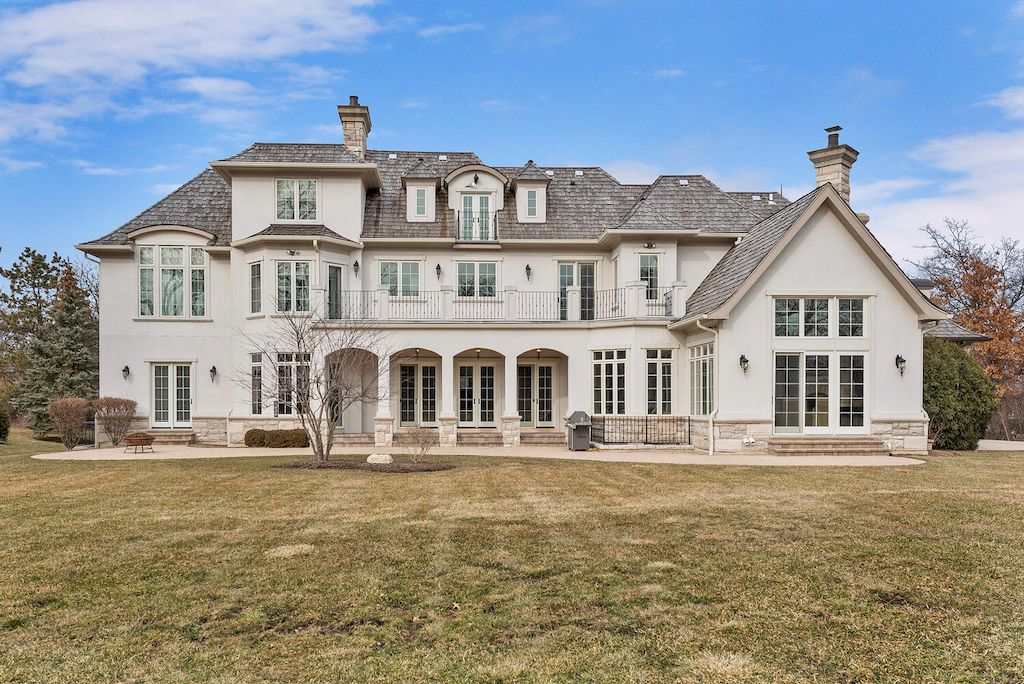 The Home in Illinois is a luxurious gated home with great attention to detail throughout now available for sale. This home located at 403 Fox Trail Ln, Oak Brook, Illinois; offering 06 bedrooms and 08 bathrooms with 11,161 square feet of living spaces.