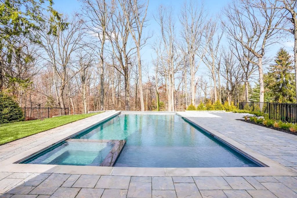 This-5995000-One-of-a-kind-Contemporary-Home-in-New-Jersey-Exhilarates-Modern-Architectural-Masterpiece-40