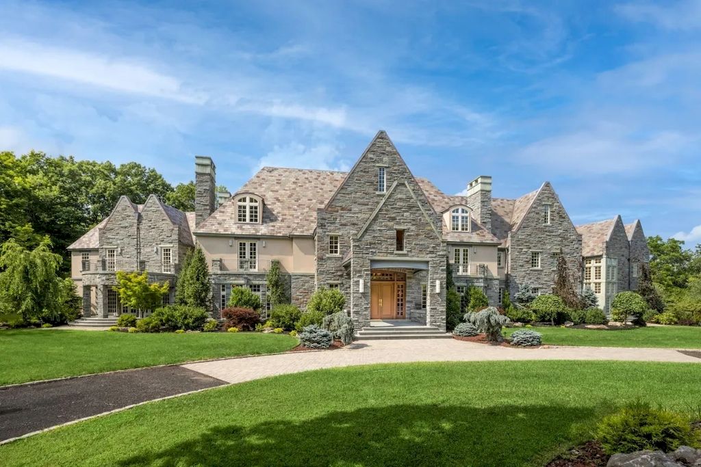 The Home in New Jersey is a luxurious home featuring elegance and exquisiteness throughout now available for sale. This home located at 24-1 Douglass Ave, Bernardsville, New Jersey; offering 08 bedrooms and 14 bathrooms with 17,800 square feet of living spaces.