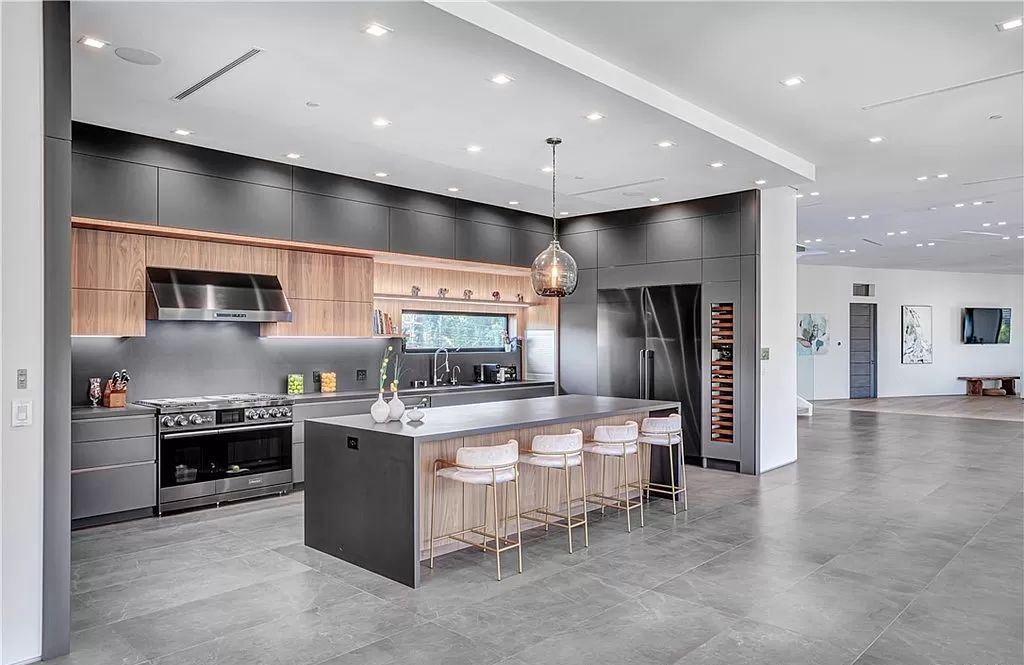 The Home in Tarzana is a modern architectural masterpiece offers European elegance with unsurpassed sophistication of unprecedented scale now available for sale. This home located at 19333 Rosita St, Tarzana, California