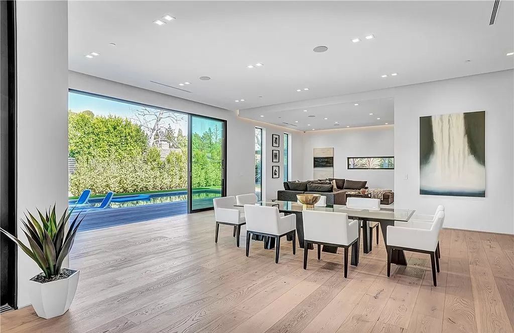 The Home in Tarzana is a modern architectural masterpiece offers European elegance with unsurpassed sophistication of unprecedented scale now available for sale. This home located at 19333 Rosita St, Tarzana, California