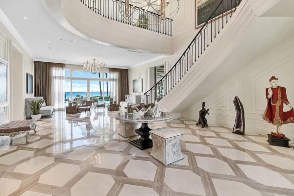 This Lake Worth Mansion is A Truly Awe-inspiring Beachfront Entertainer ...