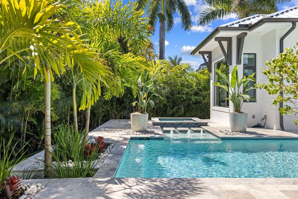 The Home in Naples is a newly built open concept home located in the highly desirable Moorings neighborhood now available for sale. This house located at 3300 Crayton Rd, Naples, Florida