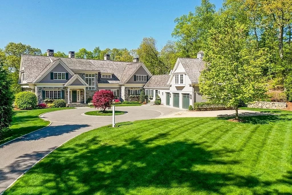 The Home in Massachusetts is a luxurious home commanding breathtaking greenway, water and woodland views now available for sale. This home located at 76 Robin Rd, Weston, Massachusetts; offering 05 bedrooms and 09 bathrooms with 8,809 square feet of living spaces.