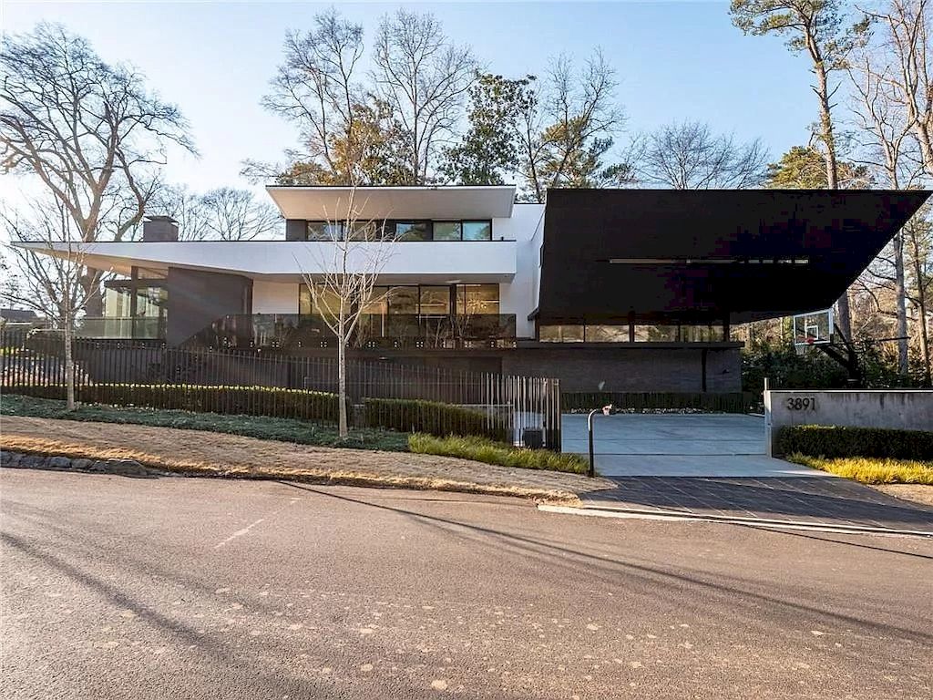 This-Gorgeous-Contemporary-Home-in-Georgia-Hits-Market-for-4995000-25