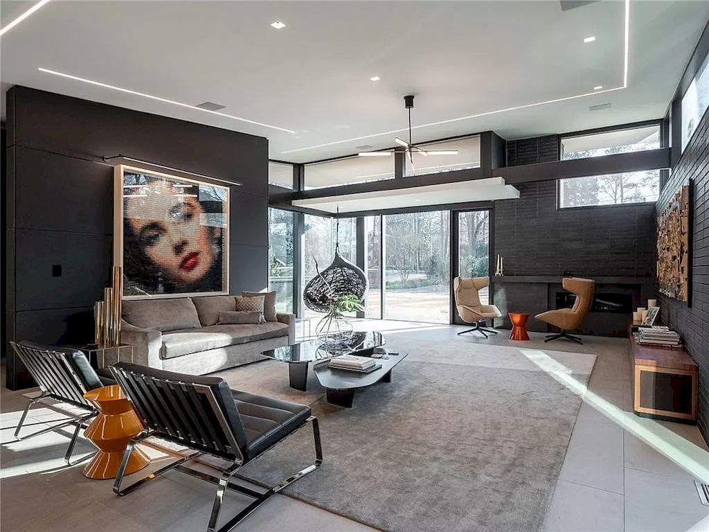 This-Gorgeous-Contemporary-Home-in-Georgia-Hits-Market-for-4995000-36